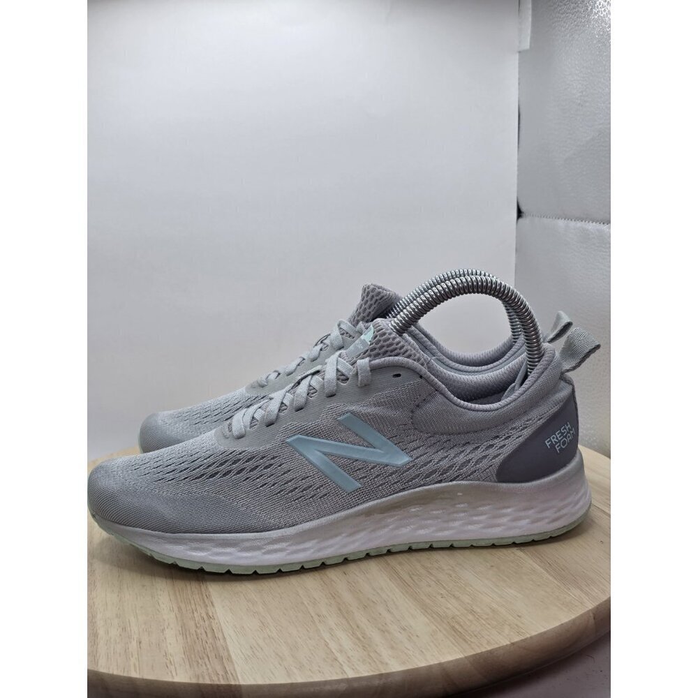 New Balance Fresh Foam Arishi V3 Sneakers Womens Size 7.5 Gray Running Shoes‎